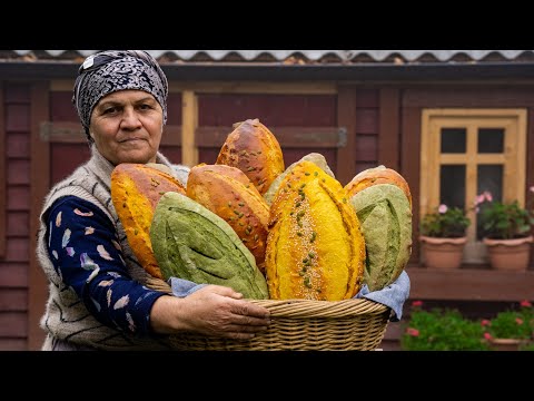 This Easy Pumpkin Bread Recipe is Simple, Delicious, and Perfect for Holidays