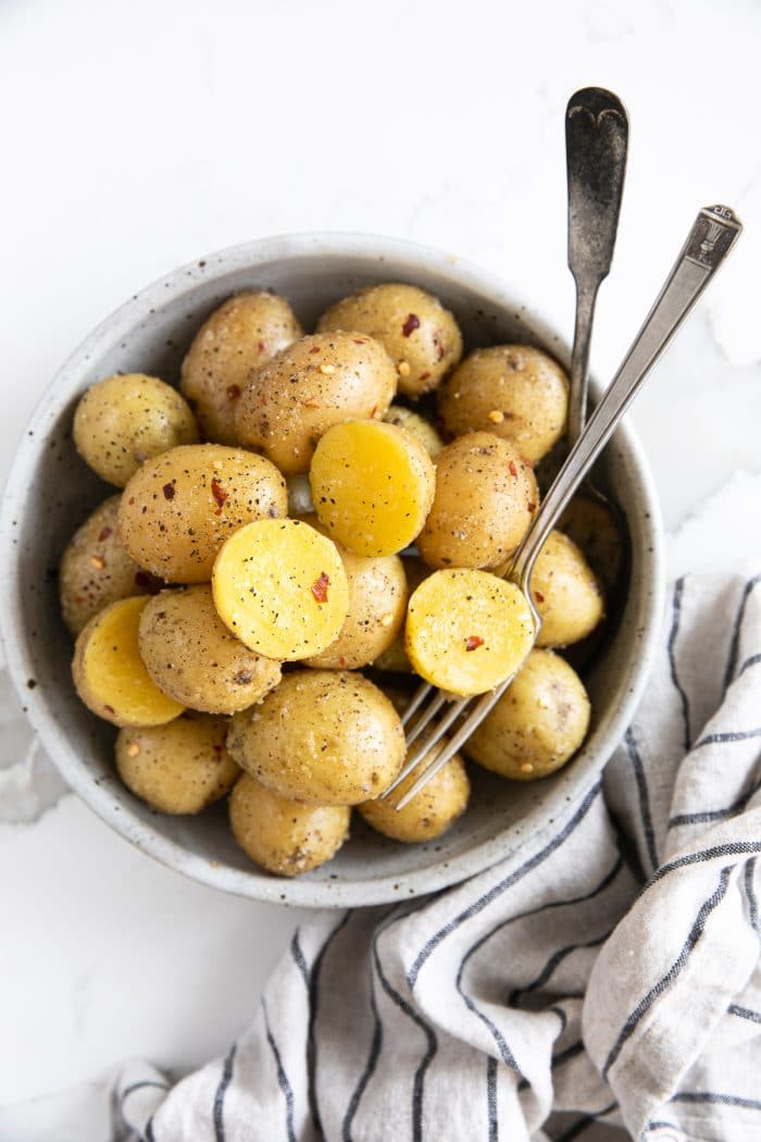 seasoned baby potatoes