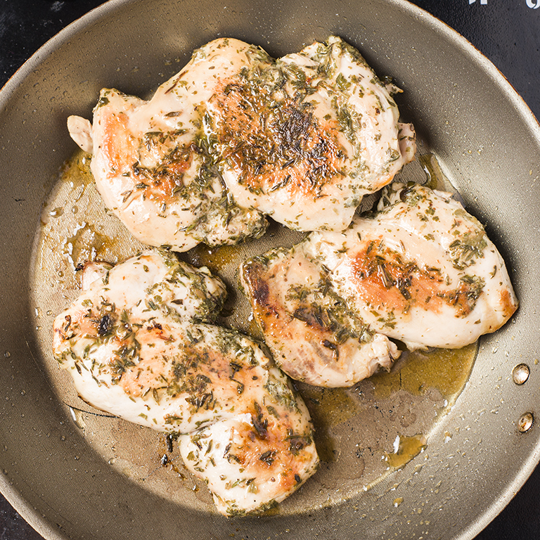 Easy Oven Baked Chicken Thighs