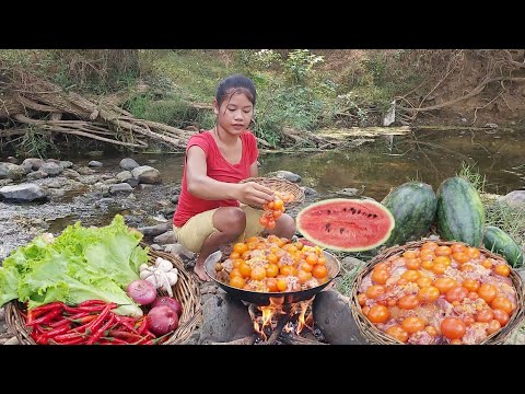 Big Chicken with Eggs Cooking using wild recipe and Eating Delicious in forest