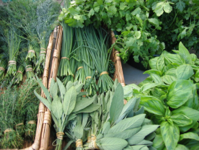 How to Cook with Fresh Herbs: Using Fresh Herbs in Cooking to Boost Flavor and Nutrition
