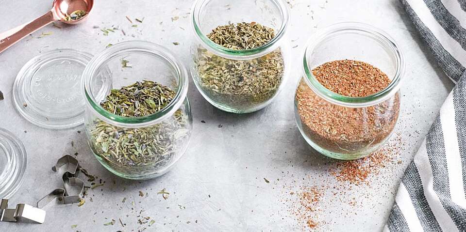 Herbs for spicing up vegetarian dishes