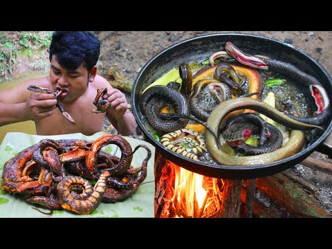 Cooking Coconut Snake eating so delicious - Cook Snake,Ell domestic local Food Recipe in Rain Season