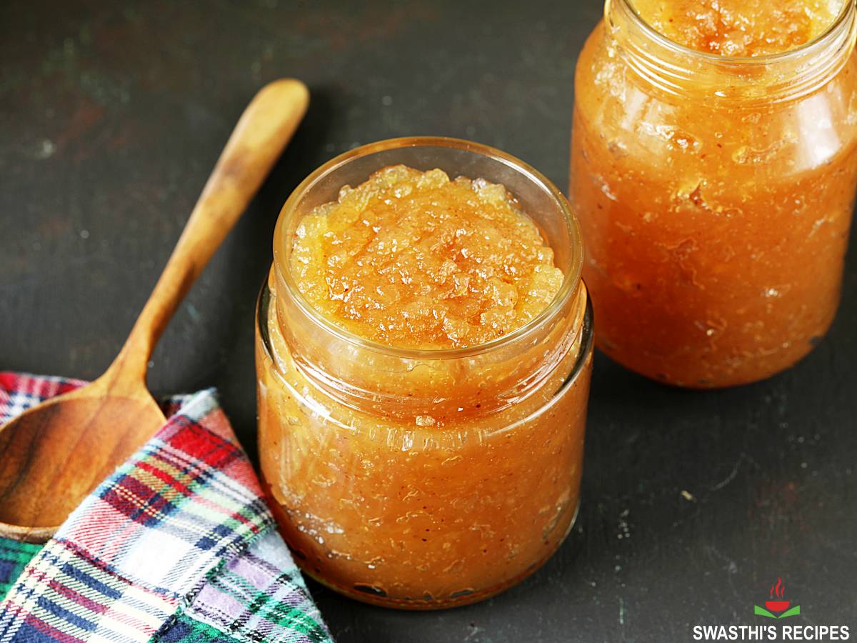 How to use spices in homemade fruit preserves