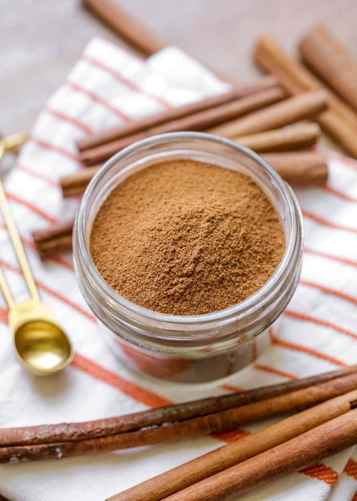 How to make homemade pumpkin spice blend