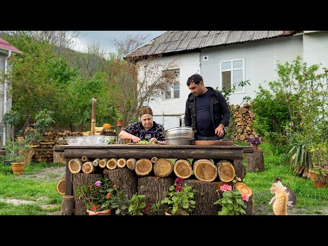 GRANDMA COOKING DELICIOUS DÜRÜM IN THE VILLAGE! ISLAK CAKE RECIPE | RURAL RELAXING VILLAGE LIFE