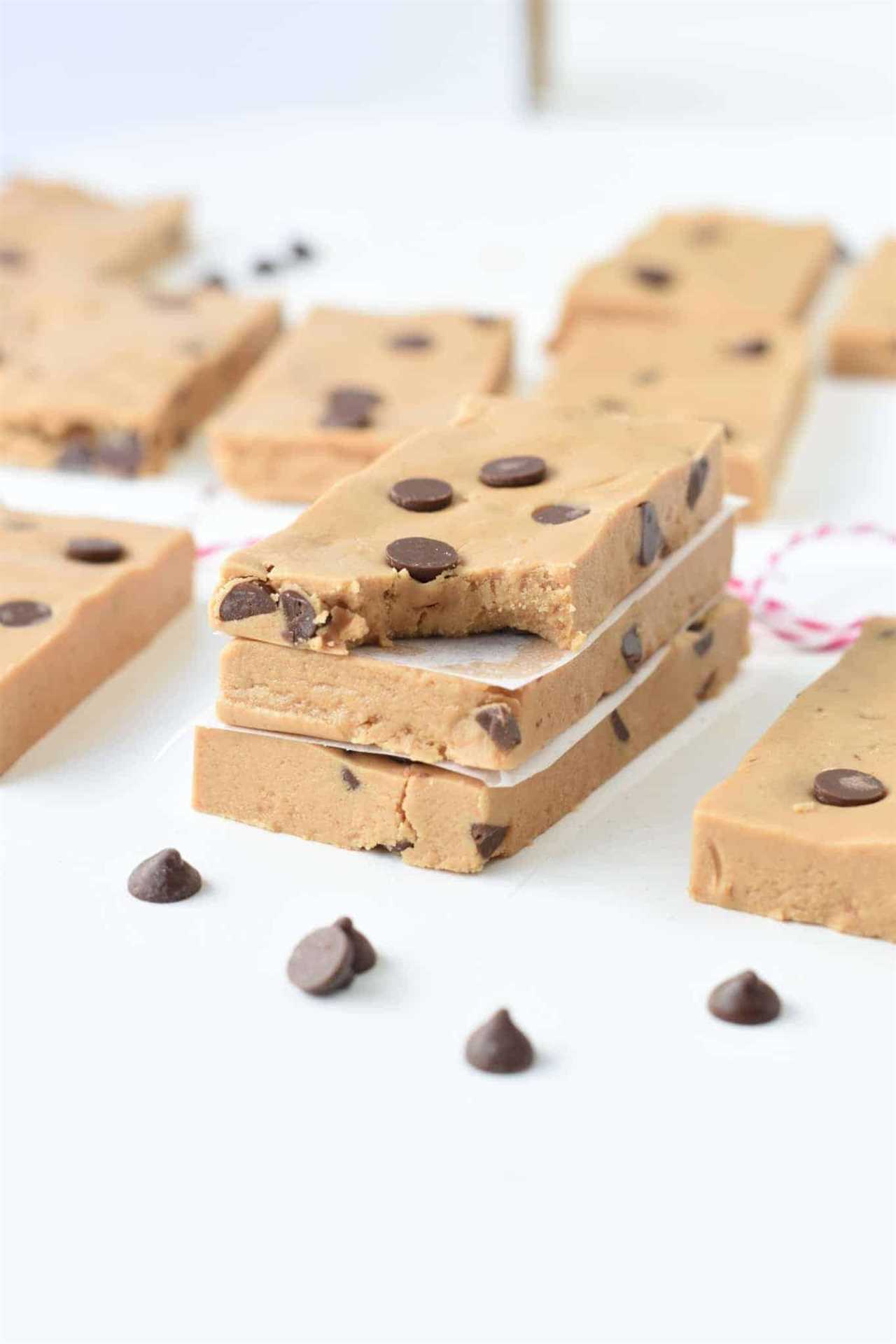 Organic nut protein bar recipes for a pre or postworkout snack