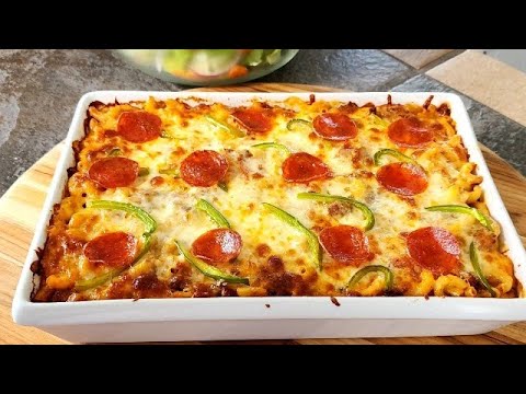 Everybody’s Favorite Pizza Casserole // Quick and easy ❤️