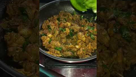 Chicken ko herbs ke sath kase healthy pakate hai #recipes #shorts #foodie #hungry