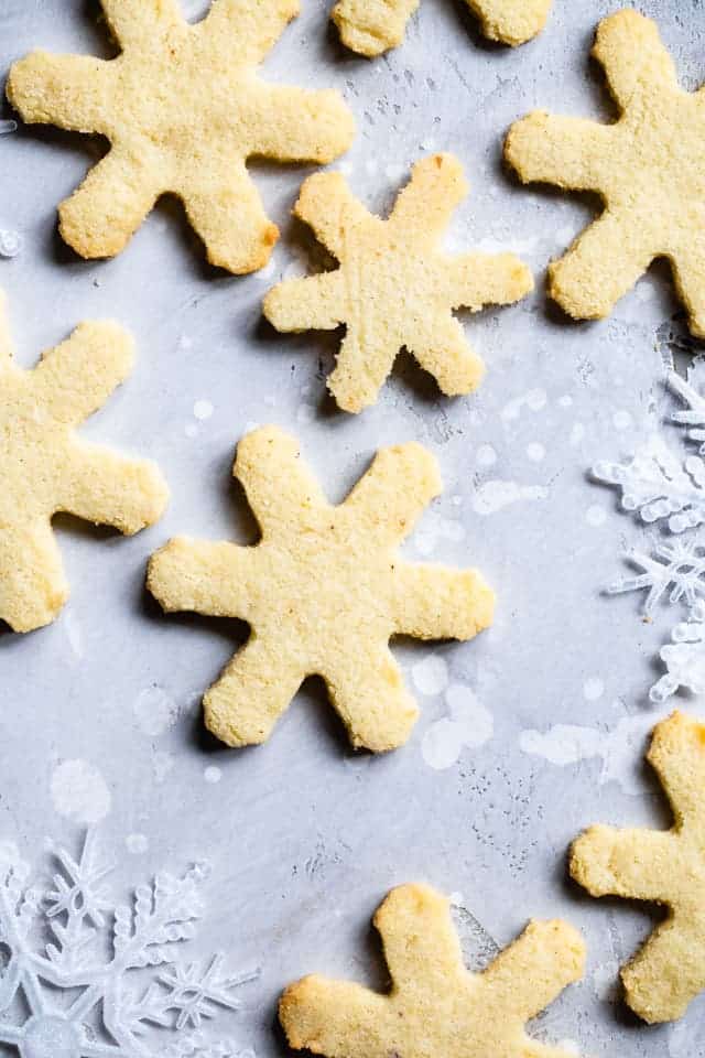 30+ Healthy, Freezer-Friendly Christmas Cookies