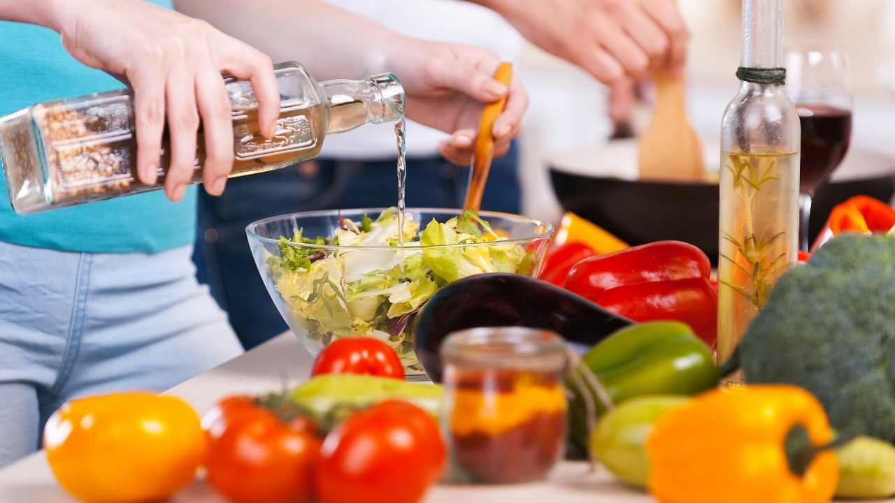 The Singing SALADMASTERS Prepares BREAD RECIPE