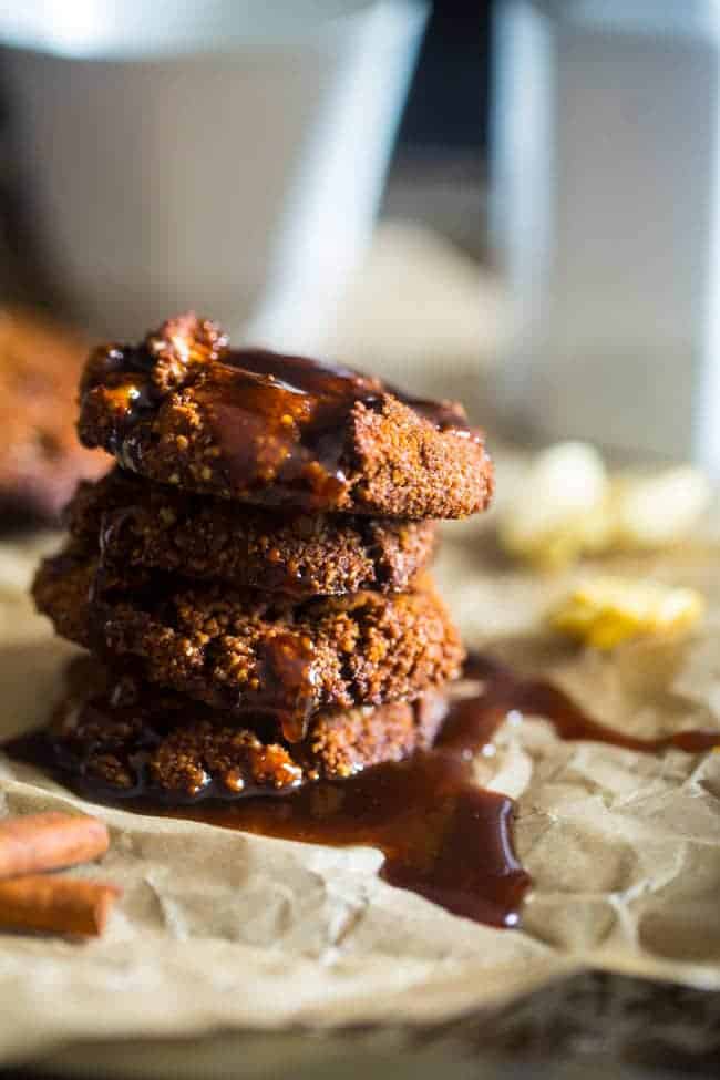 Paleo Caramel Apple Ginger Snaps - This healthy ginger snap recipe is mixed with dried apples and drizzled with caramel sauce for a paleo-friendly twist on the classic fall or Christmas cookie! | Foodfaithfitness.com | @FoodFaithFit