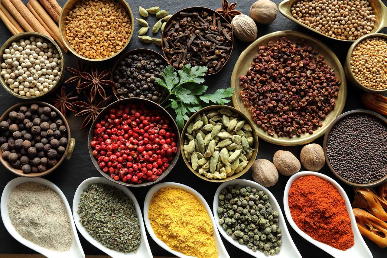 How many golden spices can you count?