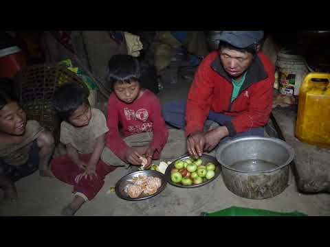 Delicious fruits makes to villagers happy || Nepali village life