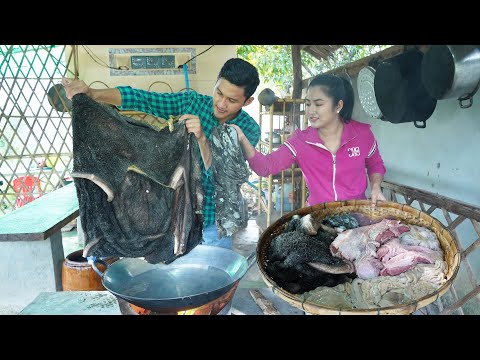 Country Man & Mommy chef cooking - Beef tripe, beef, beef organs cooking with country style