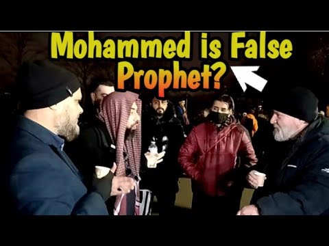 Your Mohammed Is a False Prophet? Irish Man Vs Muslims Speaker's corner