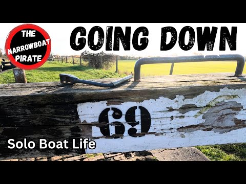 Will I make it? | Cruising home for Christmas | BOAT LIFE  | Cheshire Locks