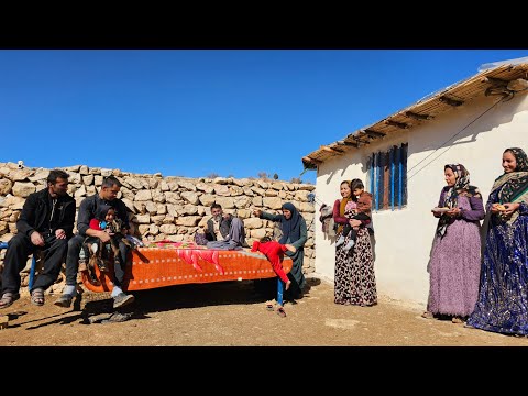Empathy of the nomads: Chavil family meeting with Peren family