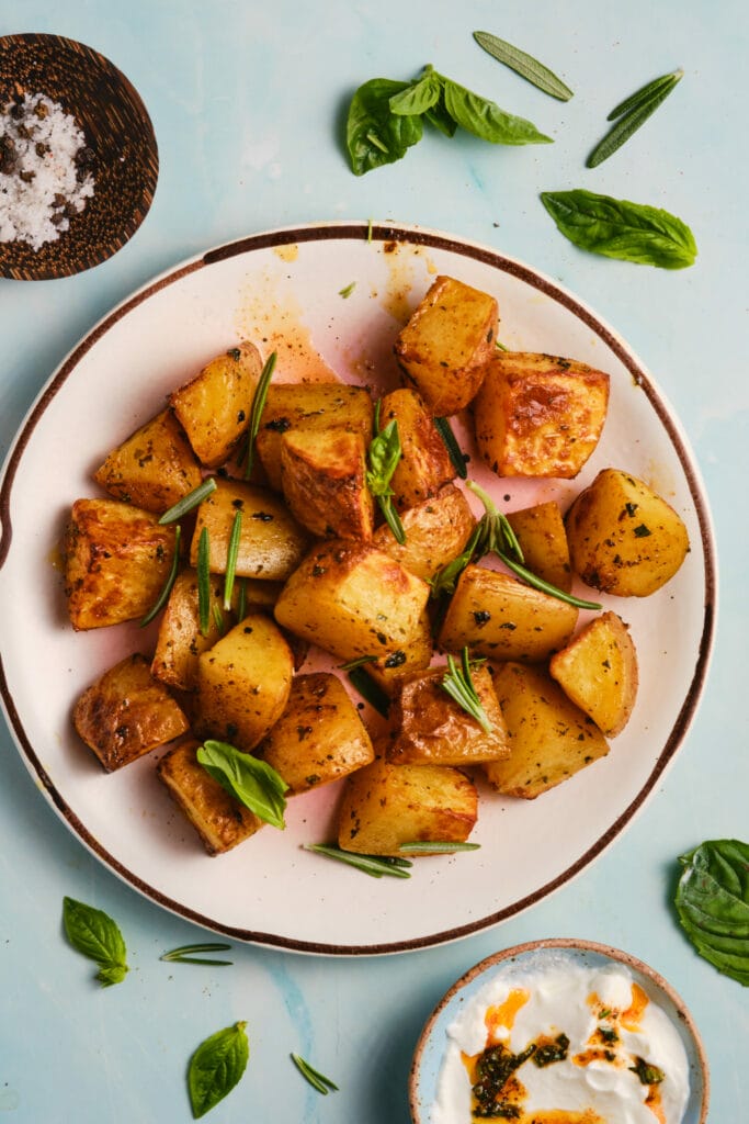 Easy Oven Roasted Potatoes