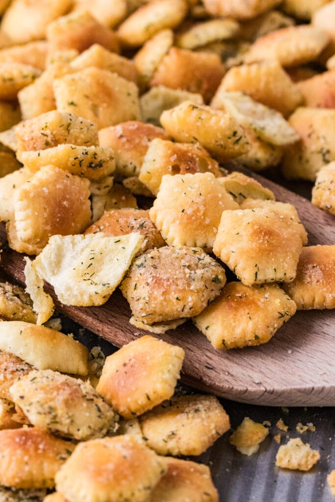 Seasoned Oyster Crackers