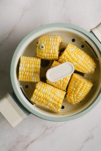 How to Steam Corn on the Cob